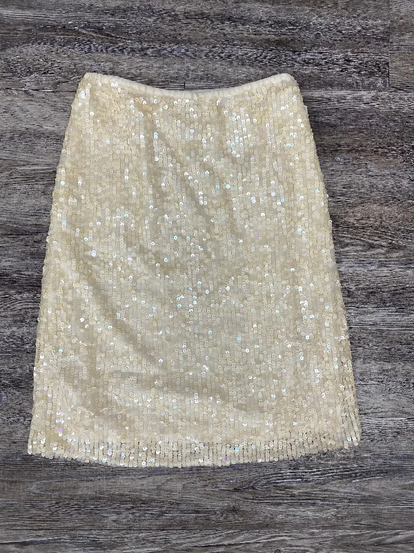 Skirt Mini & Short By Bloomingdales  Size: 10