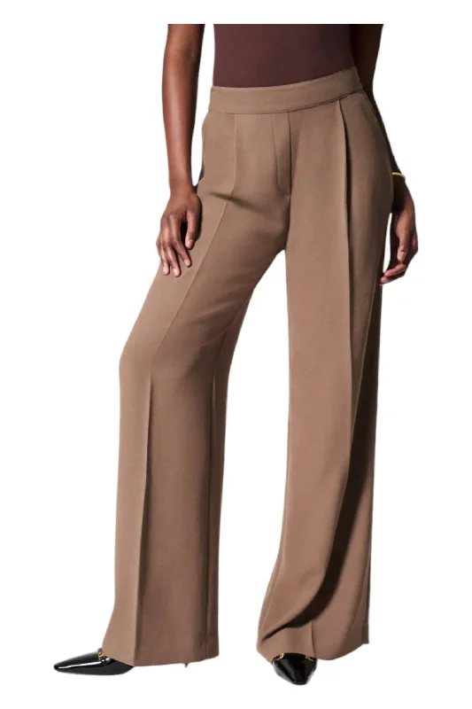 Crepe Pleated Trousers In Cedar